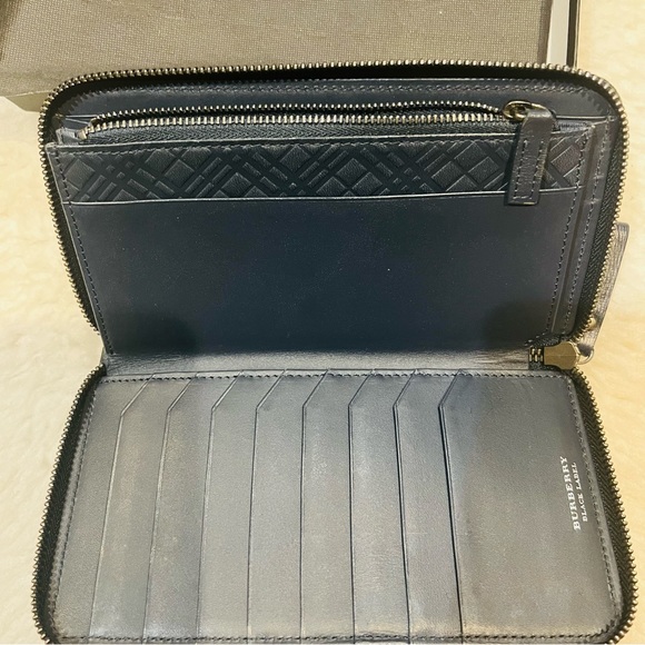 Burberry Black Label Navy Blue Leather Zip Around Long Unisex Wallet - Picture 9 of 14